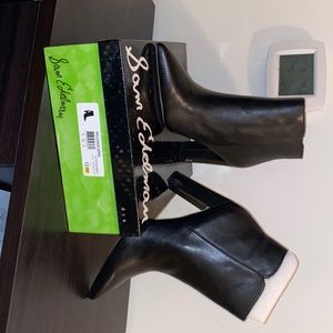Never worn Sam Edelman leather bootie